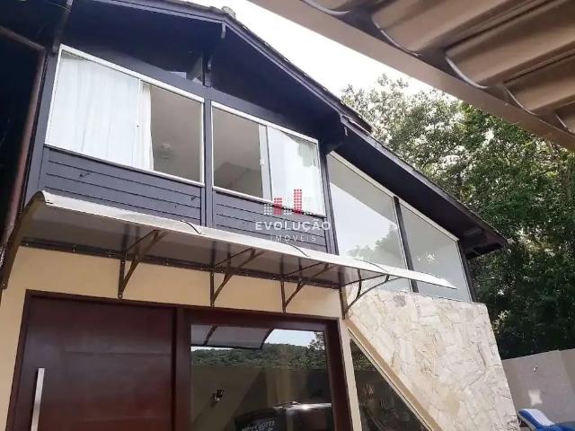 Casa / Sobrado para Venda em Florianópolis/SC Sambaqui 2 Quartos