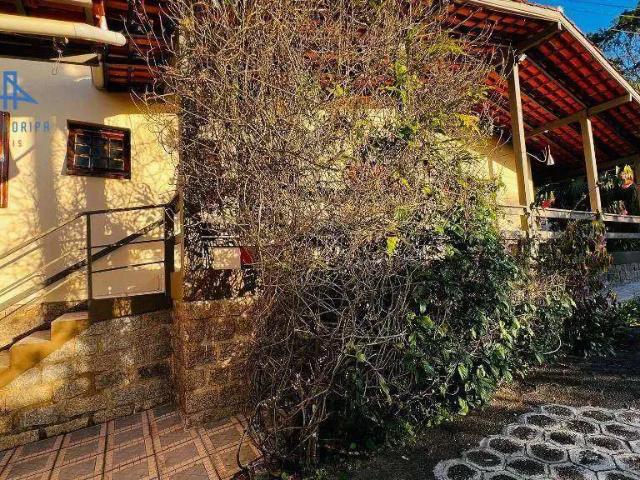 Casa / Sobrado para Venda em Florianópolis/SC Sambaqui 4 Quartos