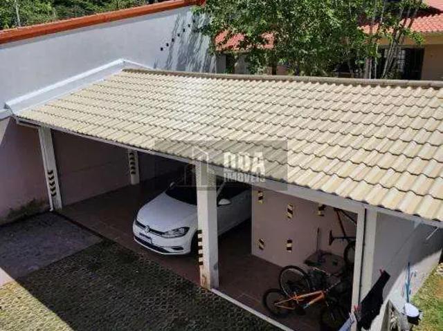 Casa / Sobrado para Venda em Florianópolis/SC Sambaqui 5 Quartos