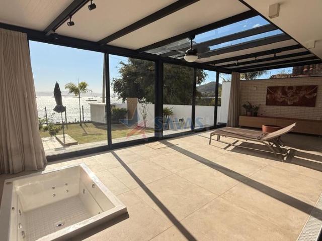 Casa / Sobrado para Venda em Florianópolis/SC Santo Antônio de Lisboa 2 Quartos