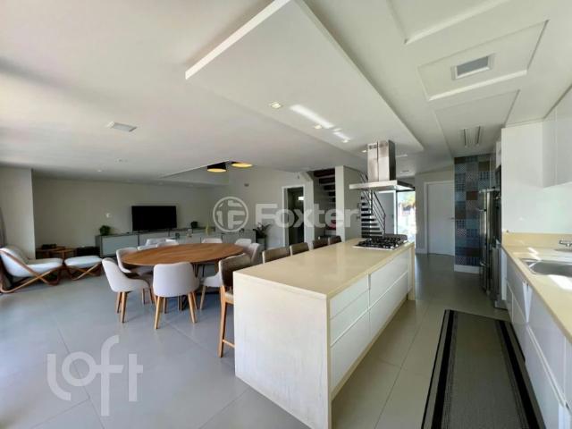 Casa / Sobrado para Venda em Florianópolis/SC Santa Mônica 3 Quartos