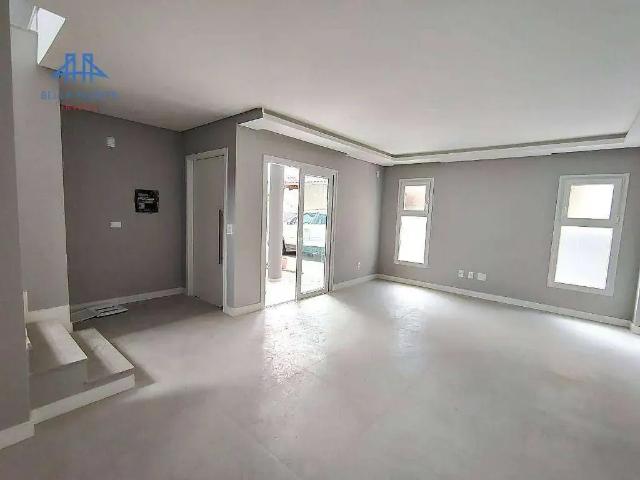 Casa / Sobrado para Venda em Florianópolis/SC Santa Mônica 3 Quartos