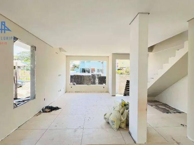 Casa / Sobrado para Venda em Florianópolis/SC Santa Mônica 3 Quartos