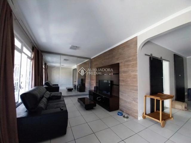 Casa / Sobrado para Venda em Florianópolis/SC Santa Mônica 4 Quartos