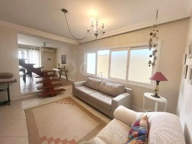 Casa / Sobrado para Venda em Florianópolis/SC Santa Mônica 4 Quartos