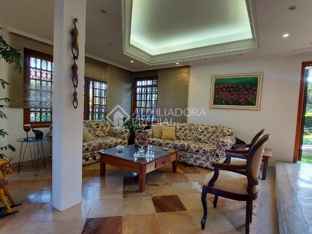 Casa / Sobrado para Venda em Florianópolis/SC Santa Mônica 4 Quartos