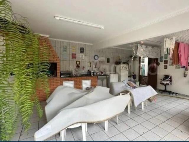 Casa / Sobrado para Venda em Florianópolis/SC Santa Mônica 4 Quartos