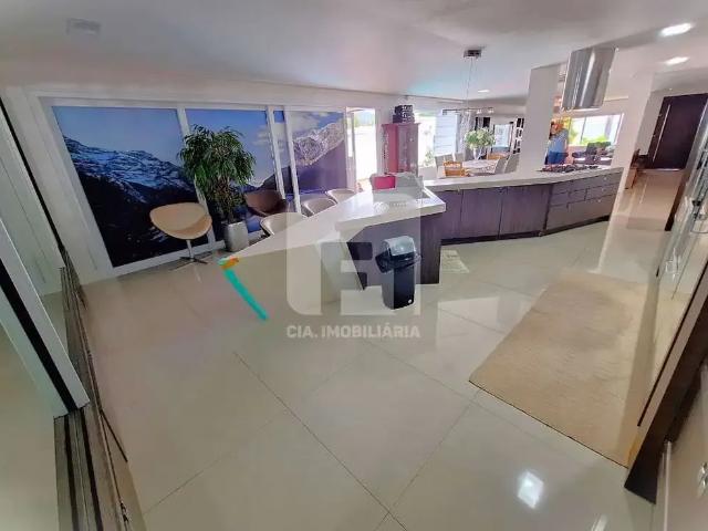 Casa / Sobrado para Venda em Florianópolis/SC Santa Mônica 5 Quartos