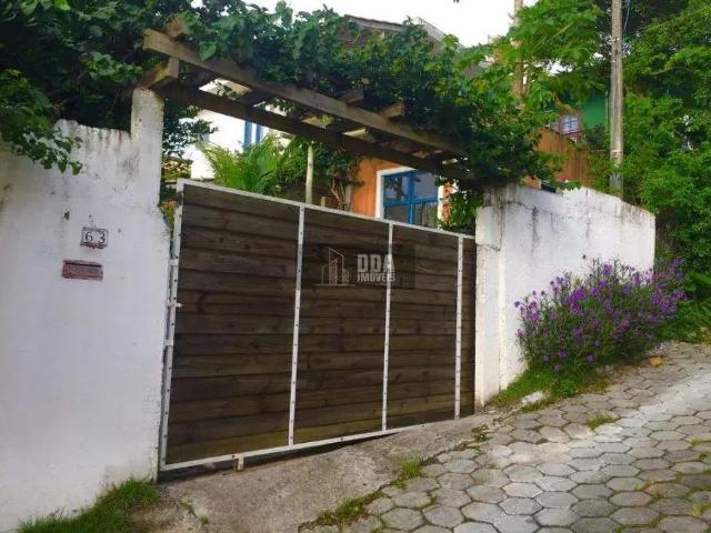 Casa / Sobrado para Venda em Florianópolis/SC Santinho 2 Quartos