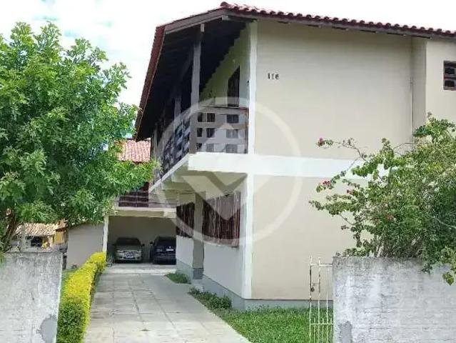 Casa / Sobrado para Venda em Florianópolis/SC Santinho 4 Quartos
