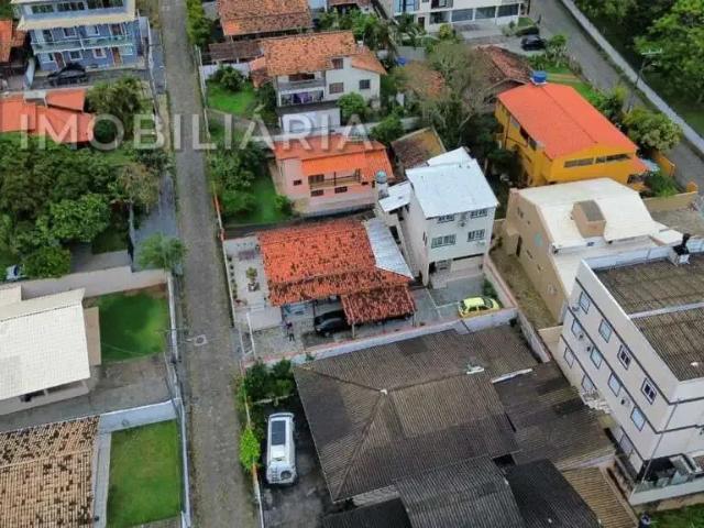 Casa / Sobrado para Venda em Florianópolis/SC Santinho 6 Quartos