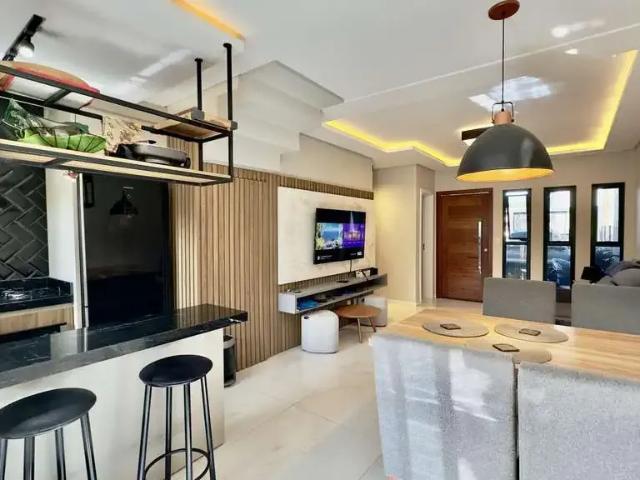Casa / Sobrado para Venda em Florianópolis/SC Ponta das Canas 2 Quartos