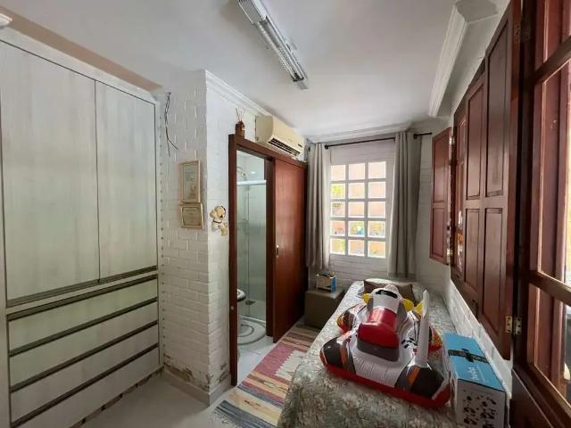 Casa / Sobrado para Venda em Florianópolis/SC Pantanal 4 Quartos