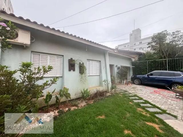 Casa / Sobrado para Venda em Florianópolis/SC Pantanal 8 Quartos