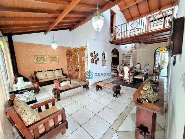 Casa / Sobrado para Venda em Florianópolis/SC Parque São Jorge 4 Quartos