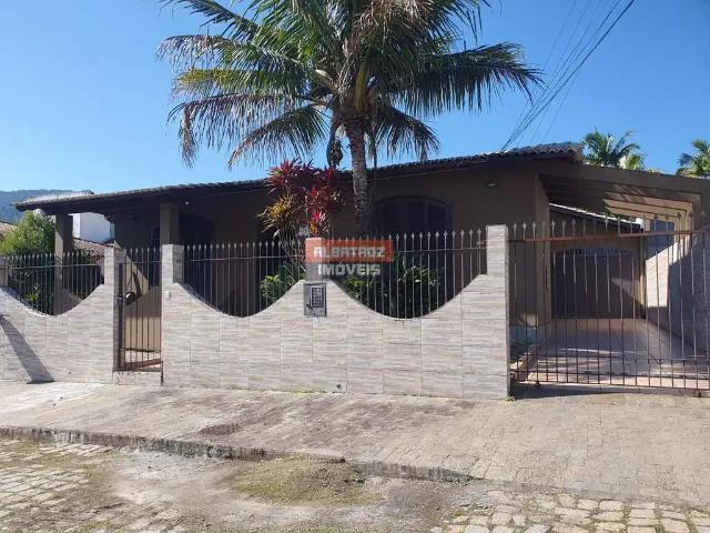 Casa / Sobrado para Venda em Florianópolis/SC Parque São Jorge 4 Quartos