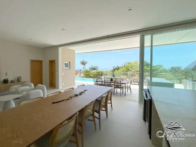 Casa / Sobrado para Venda em Florianópolis/SC Praia Brava 5 Quartos