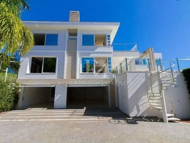 Casa / Sobrado para Venda em Florianópolis/SC Praia Brava 6 Quartos