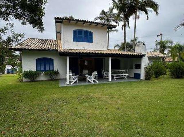 Casa / Sobrado para Venda em Florianópolis/SC Praia da Lagoinha 3 Quartos