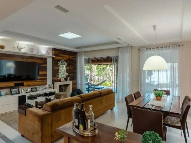 Casa / Sobrado para Venda em Florianópolis/SC Praia Mole 4 Quartos