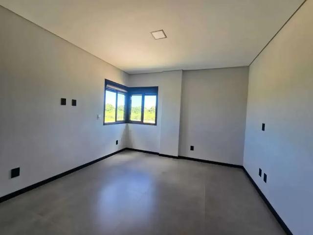 Casa / Sobrado para Venda em Florianópolis/SC Real Parque 3 Quartos