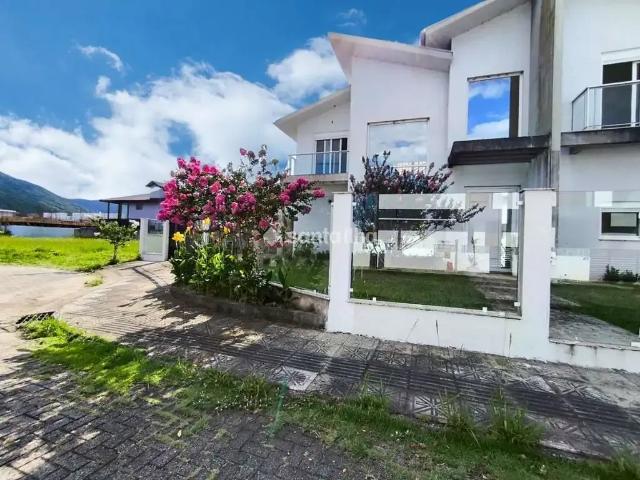 Casa / Sobrado para Venda em Florianópolis/SC Ribeirão da Ilha 4 Quartos