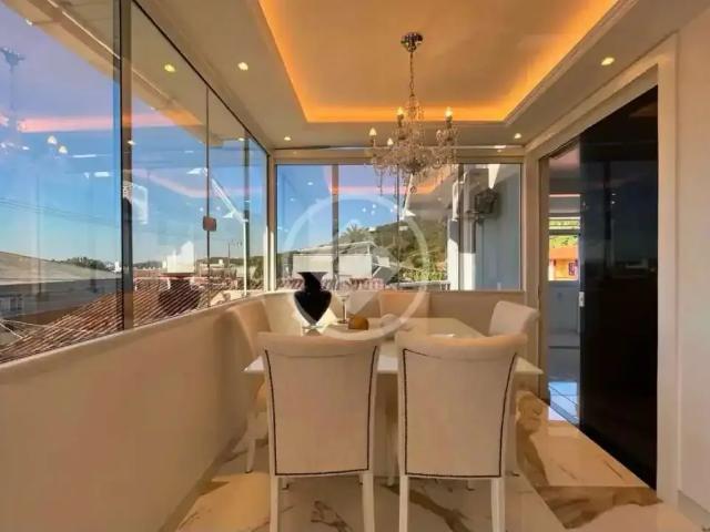 Casa / Sobrado para Venda em Florianópolis/SC Ribeirão da Ilha 5 Quartos