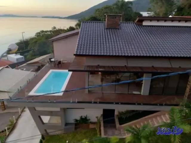 Casa / Sobrado para Venda em Florianópolis/SC Ribeirão da Ilha 3 Quartos