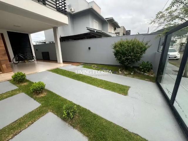 Casa / Sobrado para Venda em Florianópolis/SC Ribeirão da Ilha 3 Quartos