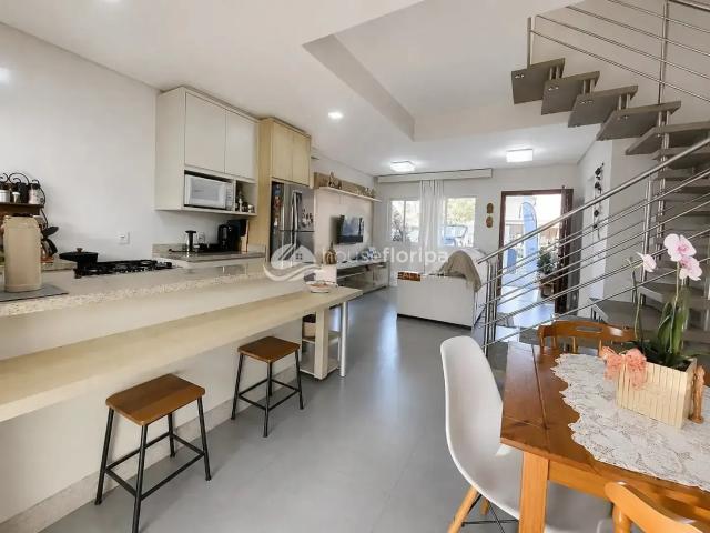 Casa / Sobrado para Venda em Florianópolis/SC Ribeirão da Ilha 3 Quartos