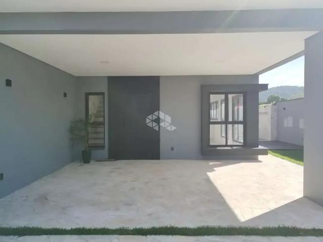 Casa / Sobrado para Venda em Florianópolis/SC Rio Tavares 3 Quartos