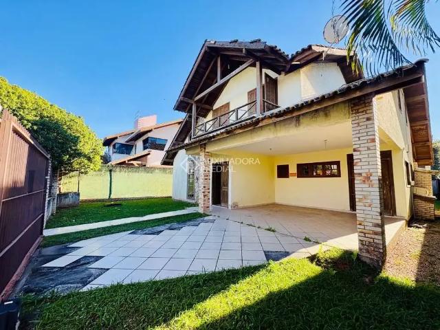 Casa / Sobrado para Venda em Florianópolis/SC Rio Tavares 3 Quartos