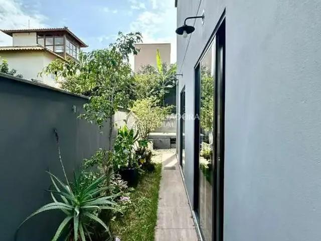 Casa / Sobrado para Venda em Florianópolis/SC Rio Tavares 3 Quartos