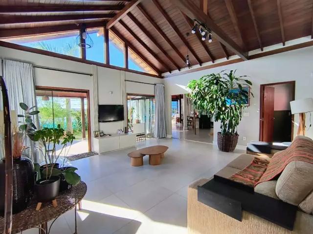 Casa / Sobrado para Venda em Florianópolis/SC Rio Tavares 3 Quartos