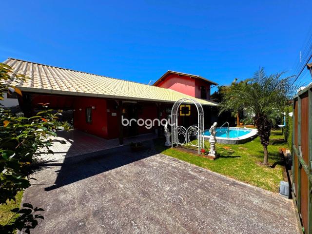 Casa / Sobrado para Venda em Florianópolis/SC Rio Tavares 3 Quartos