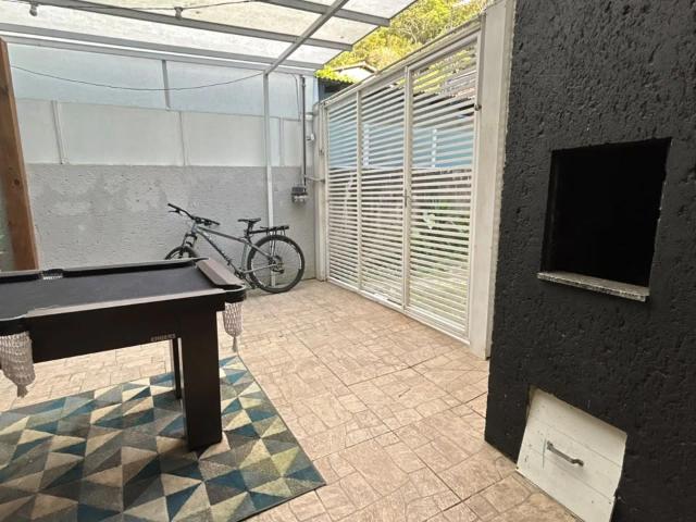 Casa / Sobrado para Venda em Florianópolis/SC Rio Tavares 1 Quartos