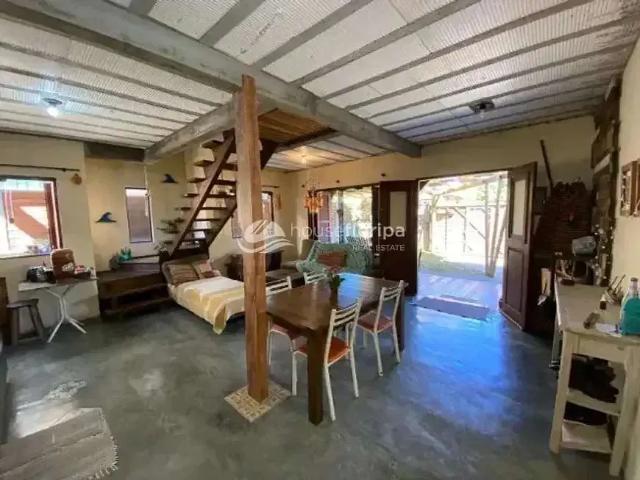 Casa / Sobrado para Venda em Florianópolis/SC Rio Tavares 2 Quartos