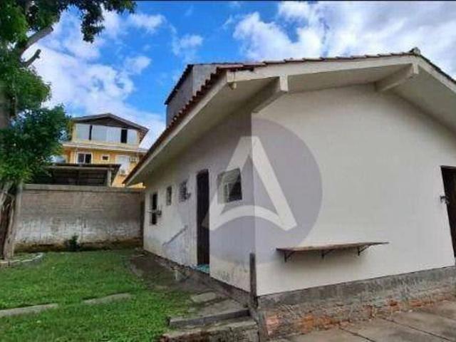 Casa / Sobrado para Venda em Florianópolis/SC Rio Tavares 2 Quartos