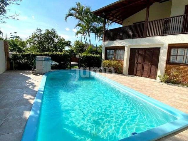 Casa / Sobrado para Venda em Florianópolis/SC Rio Tavares 4 Quartos