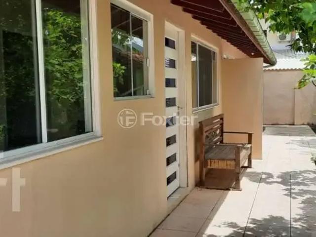 Casa / Sobrado para Venda em Florianópolis/SC Rio Tavares 4 Quartos