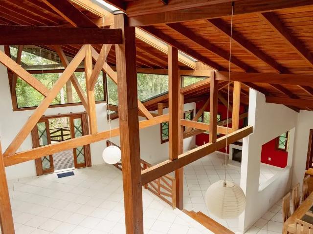 Casa / Sobrado para Venda em Florianópolis/SC Rio Tavares 5 Quartos