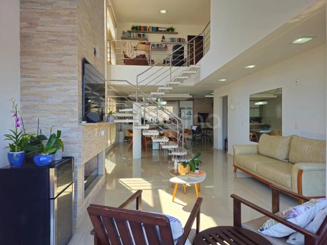 Casa / Sobrado para Venda em Florianópolis/SC Tapera da Base 3 Quartos