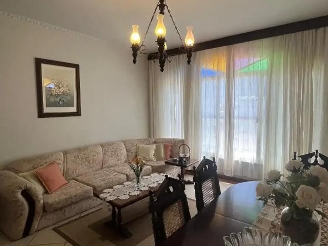 Casa / Sobrado para Venda em Florianópolis/SC Trindade 3 Quartos