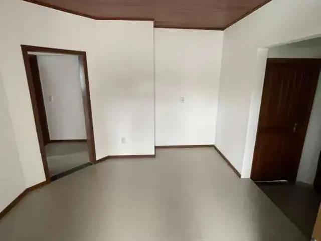 Casa / Sobrado para Venda em Florianópolis/SC Trindade 3 Quartos