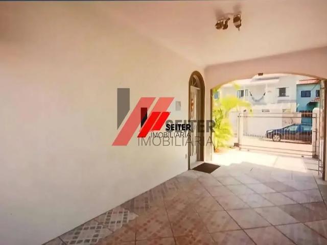 Casa / Sobrado para Venda em Florianópolis/SC Trindade 3 Quartos