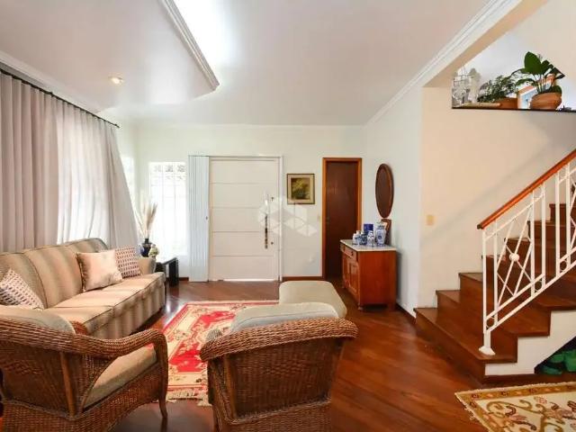 Casa / Sobrado para Venda em Florianópolis/SC Trindade 3 Quartos