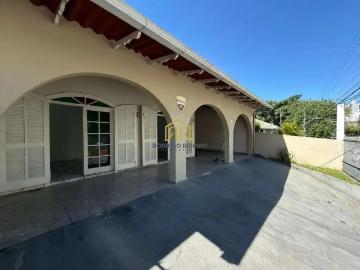 Praça Alice Roberto Piemontez - Churrasqueira