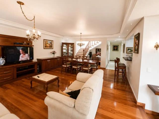 Casa / Sobrado para Venda em Florianópolis/SC Trindade 4 Quartos
