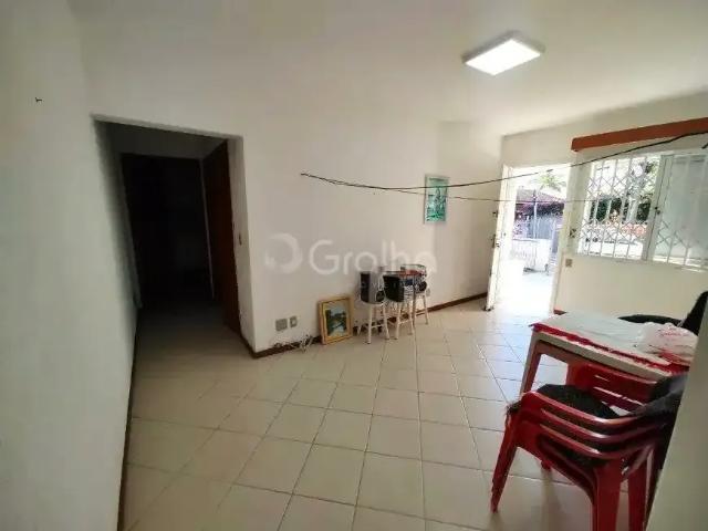 Casa / Sobrado para Venda em Florianópolis/SC Trindade 4 Quartos