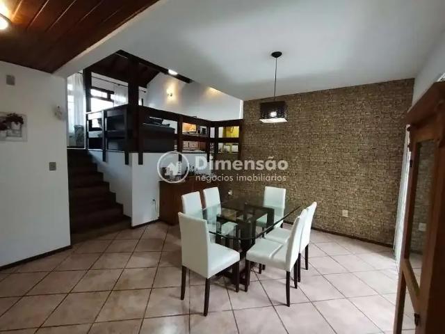 Casa / Sobrado para Venda em Florianópolis/SC Trindade 4 Quartos